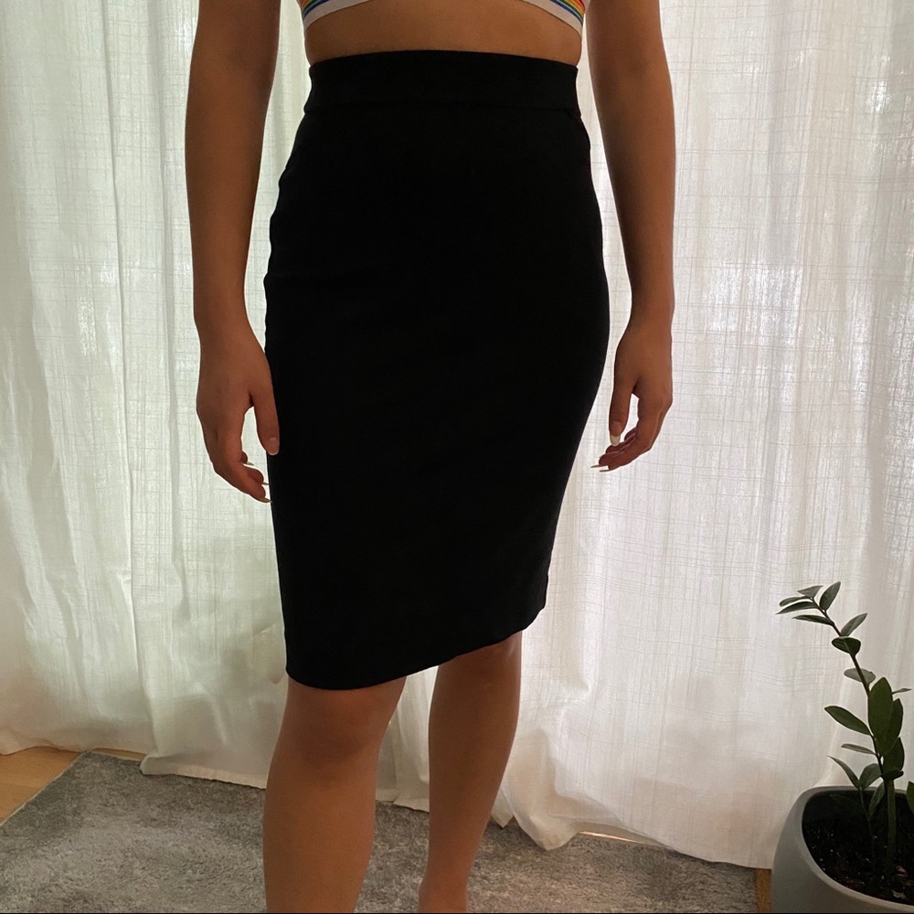 black ann taylor pencil skirt